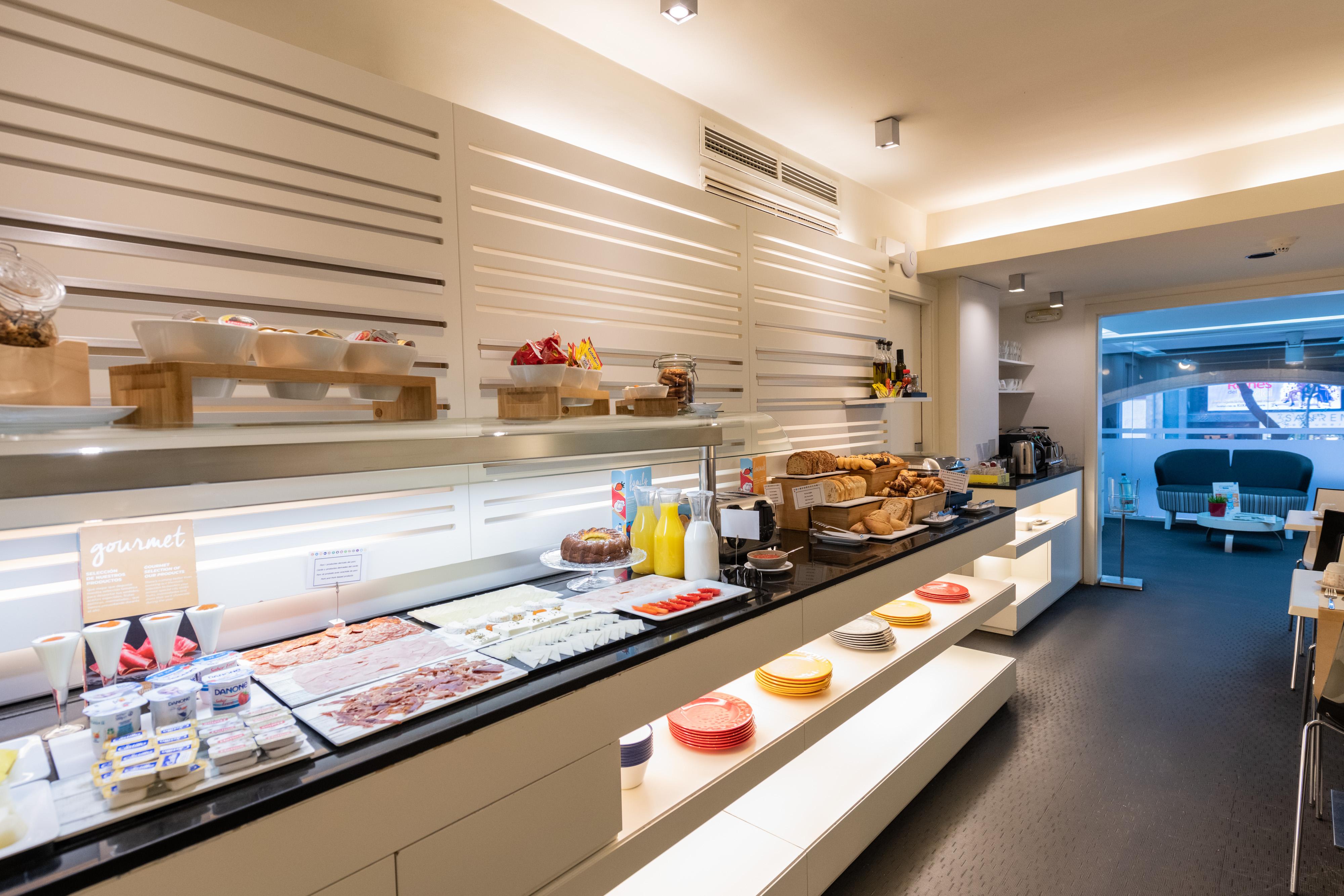 Atenea Rekord Suites Barcelona Exterior foto