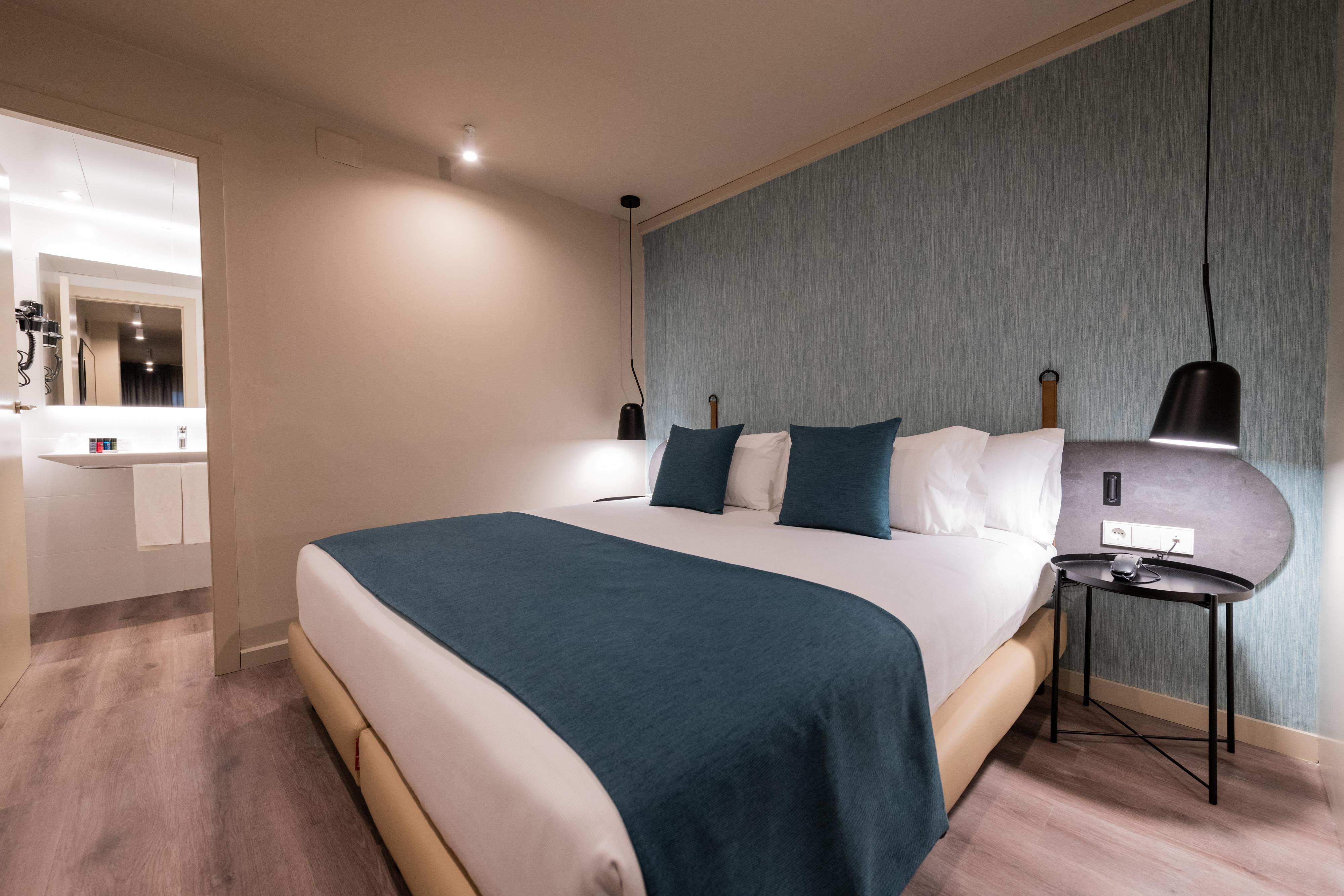 Atenea Rekord Suites Barcelona Exterior foto