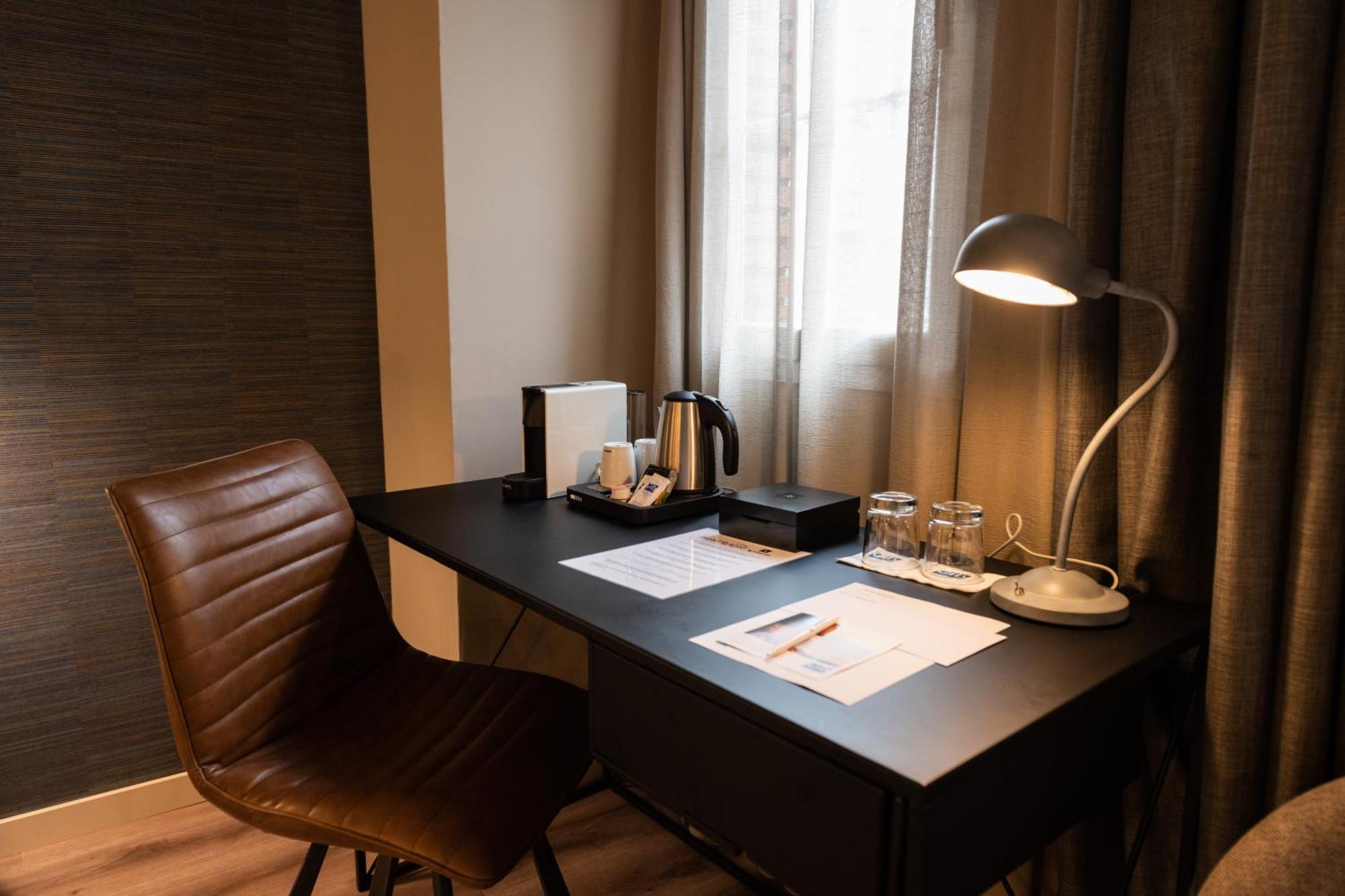 Atenea Rekord Suites Barcelona Exterior foto