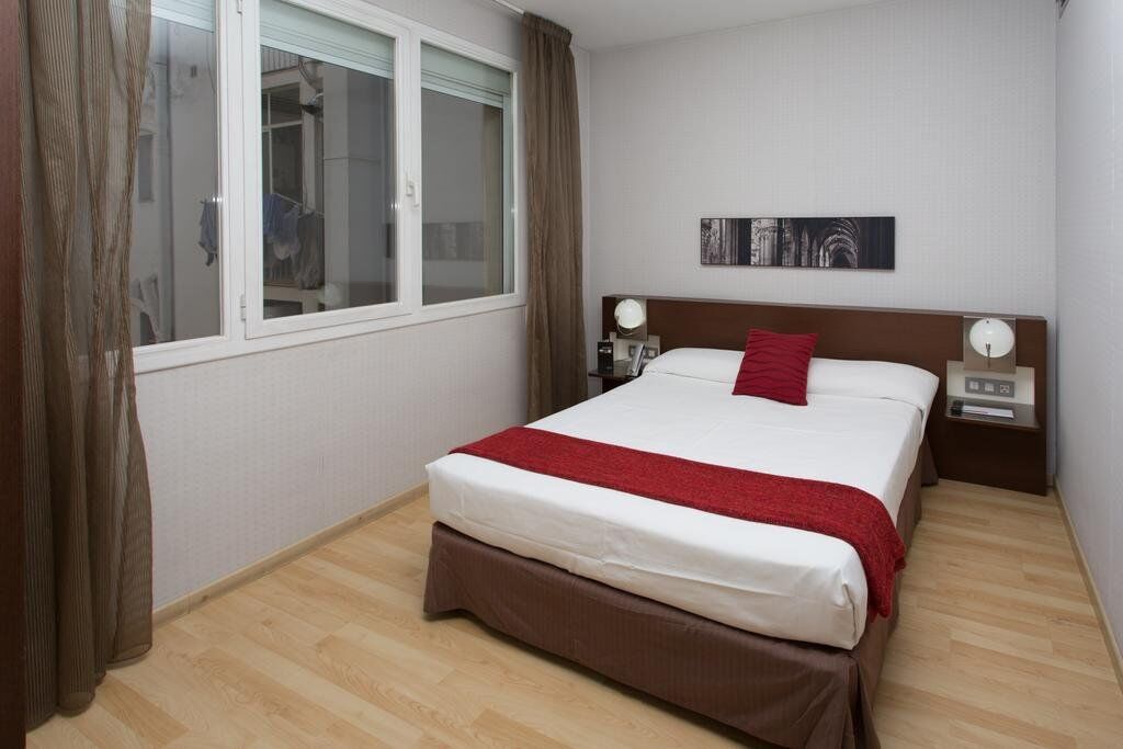Atenea Rekord Suites Barcelona Exterior foto